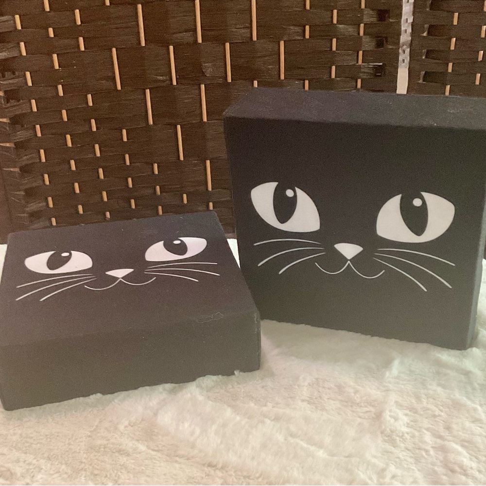 Black Cat Decor Blocks